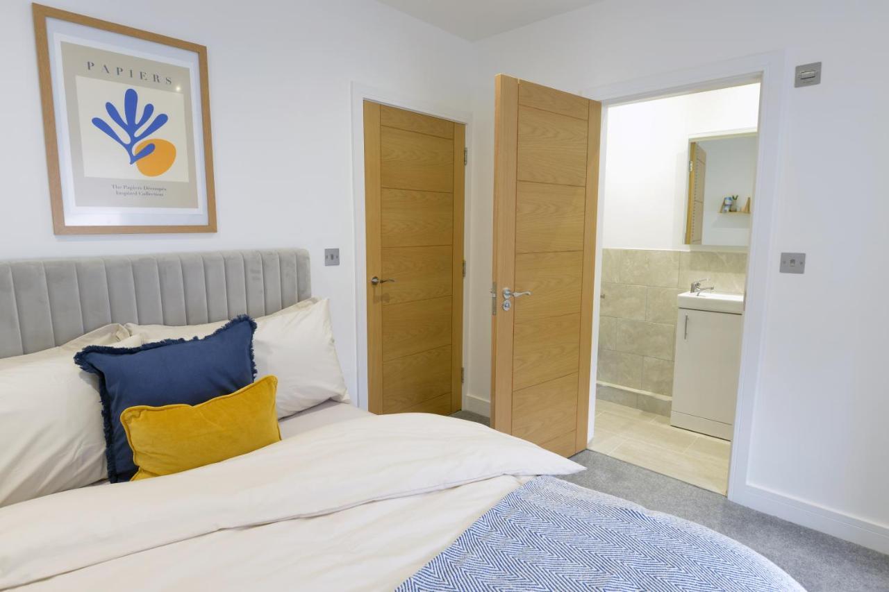 Outstanding Modernised 3/4 Double Bedroomed House Littlehampton Kültér fotó